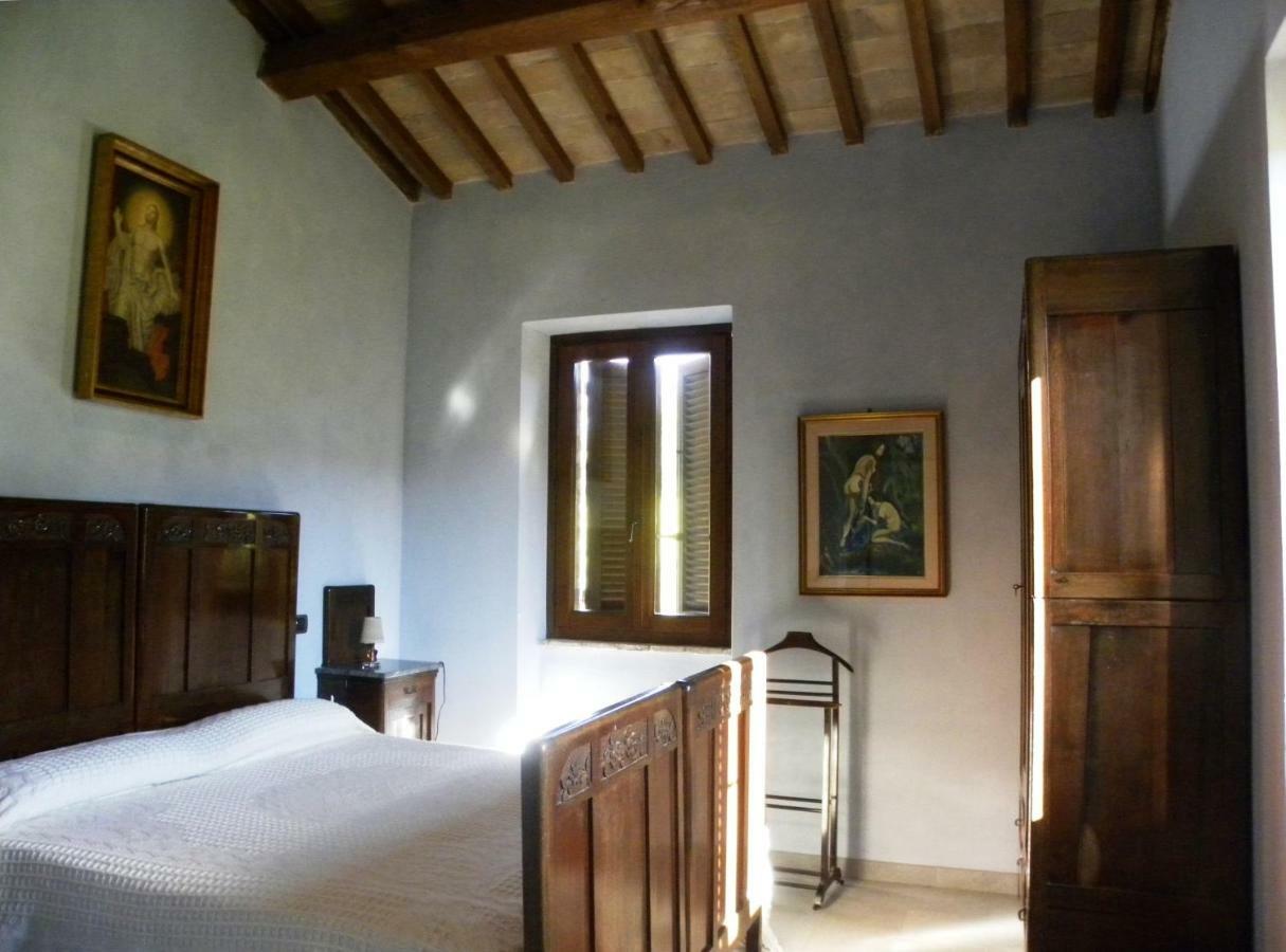 Appartamenti Verde Collina Umbra Bevagna Exterior foto